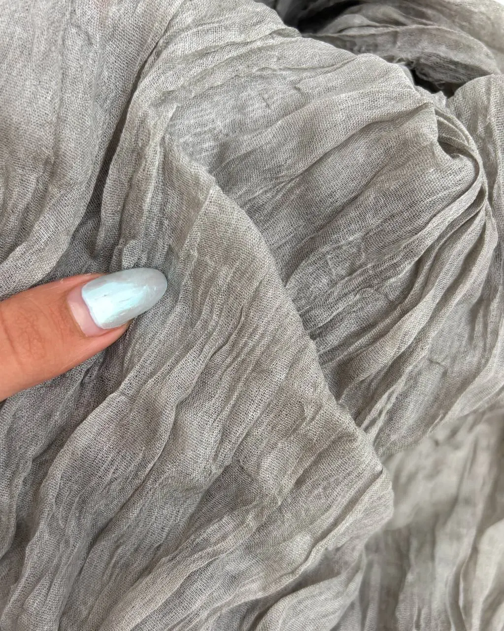 شال دور ریش چروک